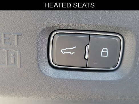 Used 2025 Lincoln Navigator Black Label AWD/4WD image 9
