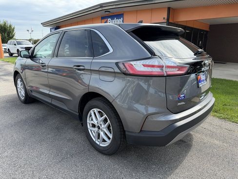 Used 2024 Ford Edge SEL w/ Cargo Accessory Package AWD/4WD image 3