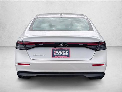 Used 2023 Honda Accord LX image 7