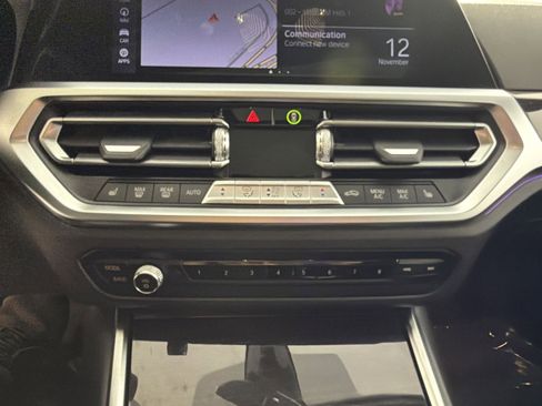 Used 2021 BMW 330i xDrive Sedan w/ Convenience Package image 21