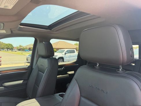 Used 2025 GMC Sierra 1500 Denali AWD/4WD image 29