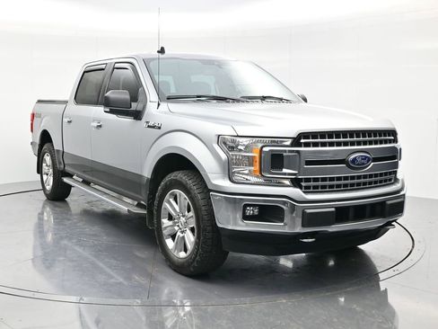 Used 2020 Ford F150 XLT w/ Equipment Group 302A Luxury image 3