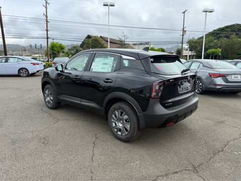New 2026 Nissan Kicks S FWD image 4