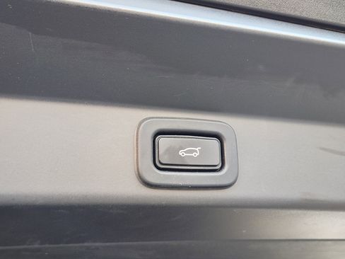 Certified 2023 Land Rover Range Rover Sport SE Dynamic image 36