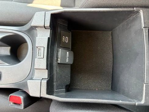 Used 2023 Toyota Corolla LE image 23