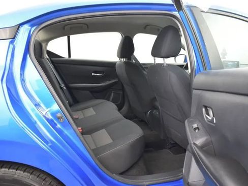 Used 2023 Nissan Sentra SV image 17