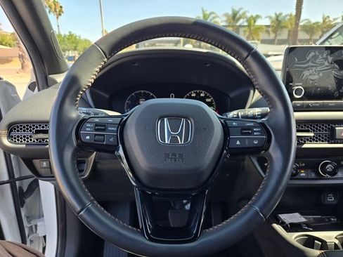 Used 2025 Honda HR-V Sport image 19