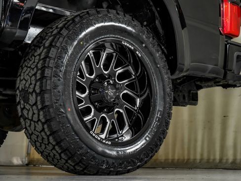 Used 2024 Ford F250 Lariat image 57