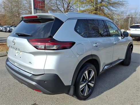 Certified 2022 Nissan Rogue SL w/ SL Premium Package image 17