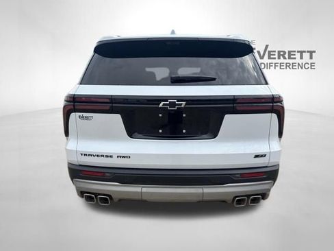 New 2026 Chevrolet Traverse Z71 w/ Enhanced Driving Package image 6