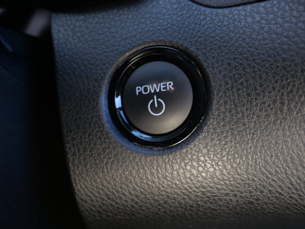 Certified 2025 Toyota Camry SE FWD image 23