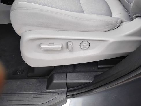 Used 2023 Honda Odyssey EX image 13