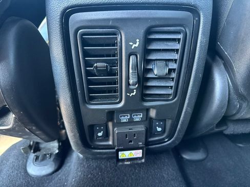 Used 2024 Dodge Durango GT AWD/4WD image 25