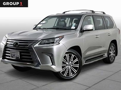 Used 2021 Lexus LX 570 4WD w/ 3rd Row & Luxury Pkg