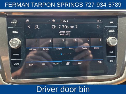 Used 2023 Volkswagen Tiguan SE FWD image 26