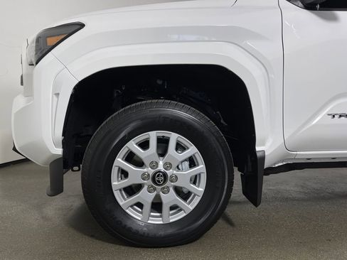 New 2026 Toyota Tacoma SR5 image 11