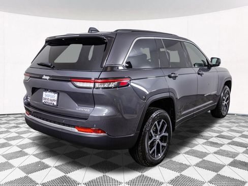 New 2025 Jeep Grand Cherokee Limited image 8