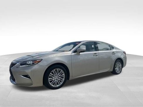 Used 2016 Lexus ES 350 w/ Premium Package w/Wood Trim image 23