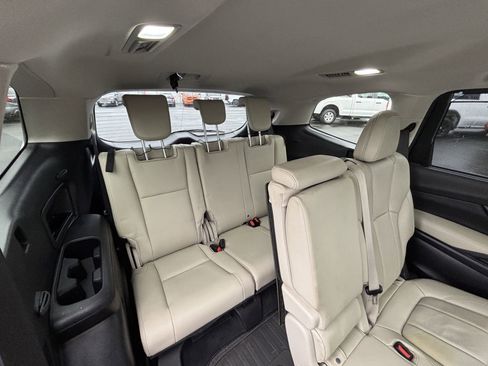 Used 2023 Subaru Ascent Limited image 14