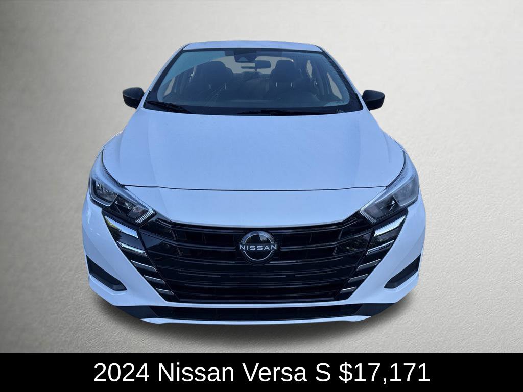 Used 2024 Nissan Versa S w/ Trunk Package FWD image 8
