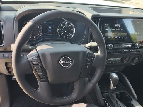 New 2026 Nissan Frontier SV w/ SV Convenience Package AWD/4WD image 19