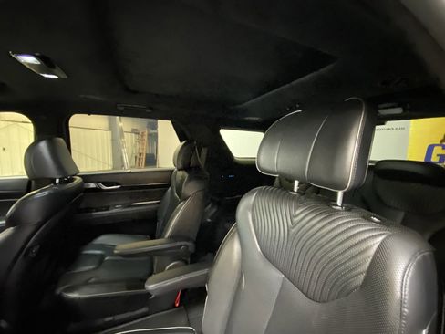 Used 2023 Hyundai Palisade Calligraphy image 26