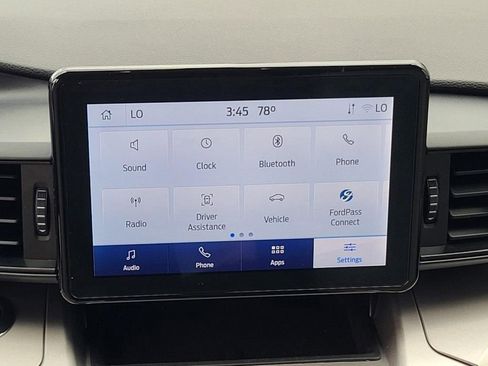 Used 2022 Ford Explorer XLT image 20