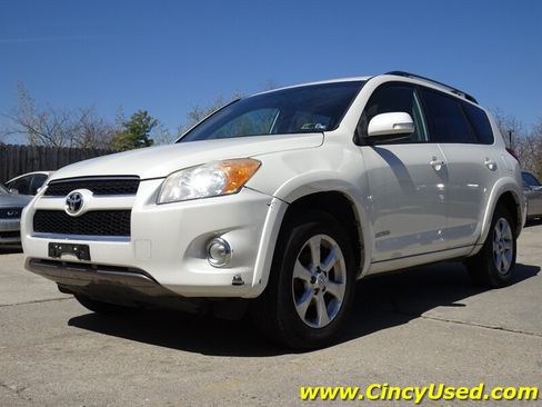 Used 2011 Toyota RAV4 Limited w/ Limited Extra Value Pkg AWD/4WD image 3