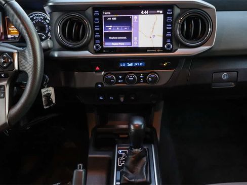 Used 2022 Toyota Tacoma SR5 image 13