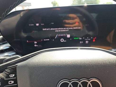 Used 2025 Audi A5 2.0T Premium Plus w/ Premium Plus AWD/4WD image 11
