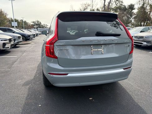 Certified 2024 Volvo XC90 B5 Core w/ Protection Package image 13