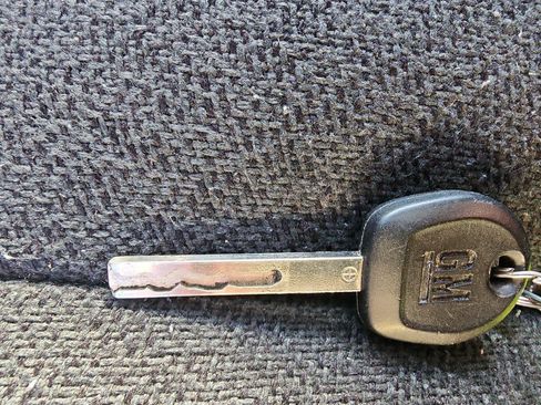 Used 2024 Chevrolet Express 2500 w/ Driver Convenience Package image 25