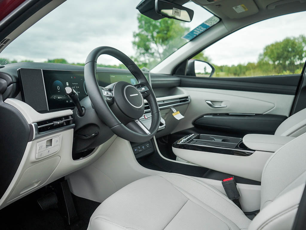 New 2026 Hyundai Tucson Limited AWD/4WD image 18
