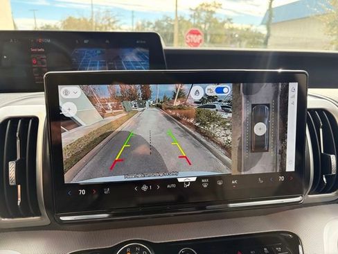 New 2025 Ford Expedition Max Active image 14