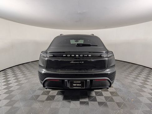 Certified 2025 Porsche Macan 4S Electric AWD/4WD image 6