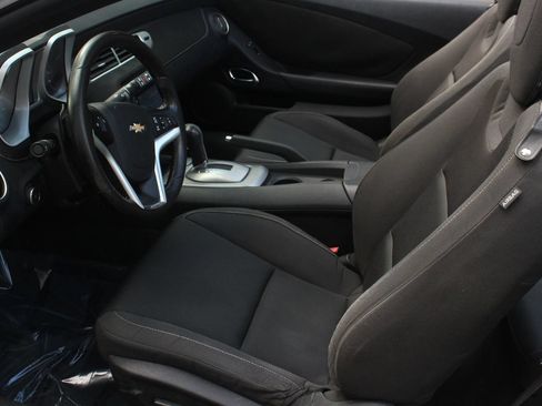 Used 2015 Chevrolet Camaro LT RWD image 14