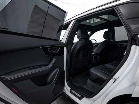 New 2026 Audi Q8 Premium Plus image 16