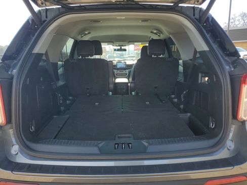 Certified 2023 Ford Explorer XLT w/ Equipment Group 202A image 6