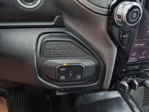New 2026 RAM 2500 Tradesman AWD/4WD image 24