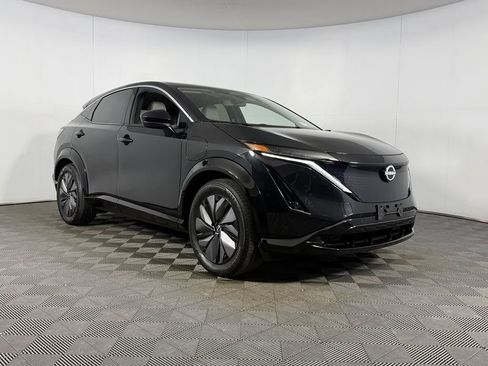 Used 2023 Nissan Ariya FWD image 5