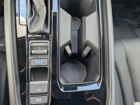 Used 2023 Honda Accord EX-L image 25