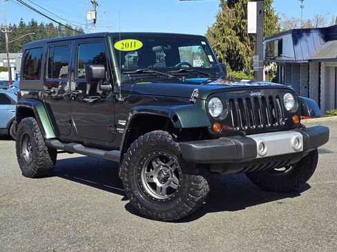Used 2011 Jeep Wrangler Unlimited Sahara w/ Dual Top Group image 2