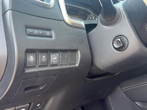 Used 2016 Nissan Murano Platinum AWD/4WD image 11