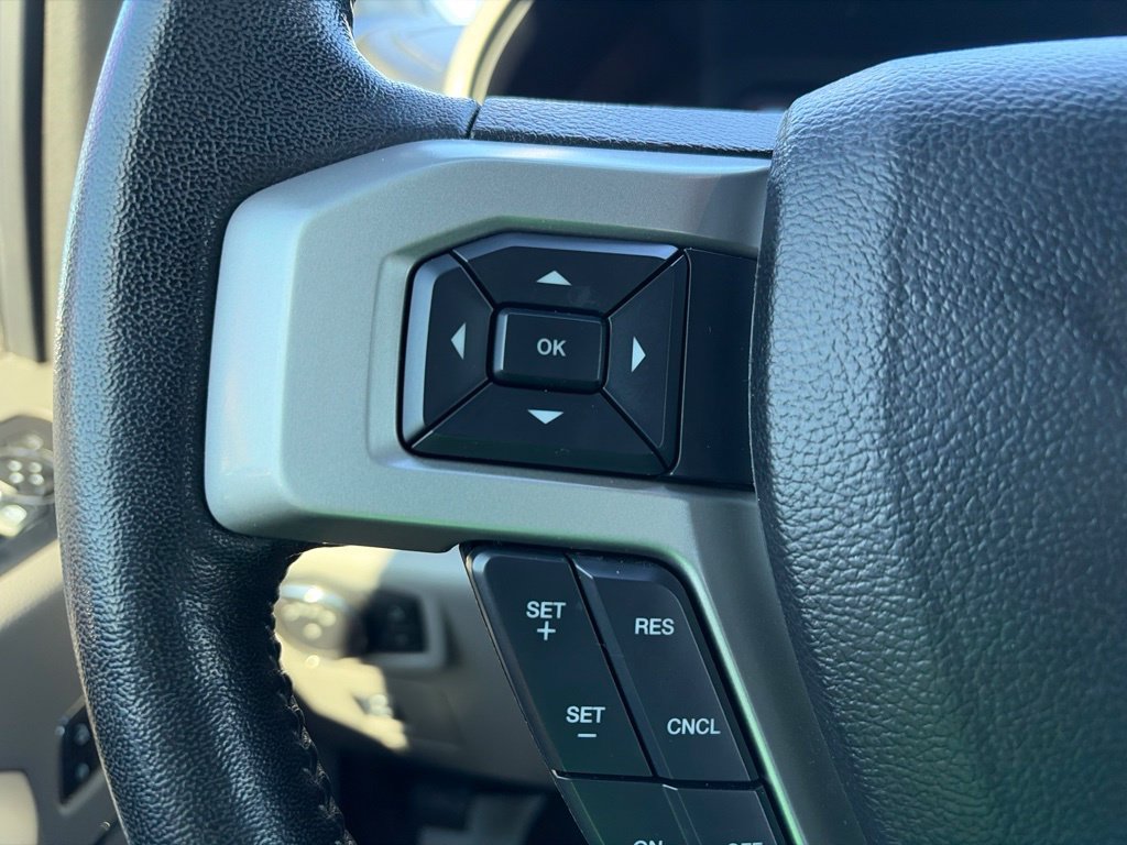 Used 2017 Ford F150 Lariat RWD image 18