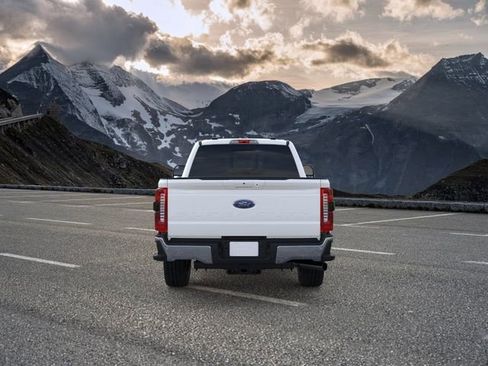 New 2026 Ford F350 Lariat w/ FX4 Off-Road Package AWD/4WD image 5