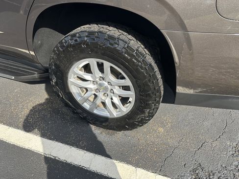 Used 2021 Chevrolet Tahoe LT image 6