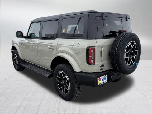 New 2025 Ford Bronco Outer Banks AWD/4WD image 3