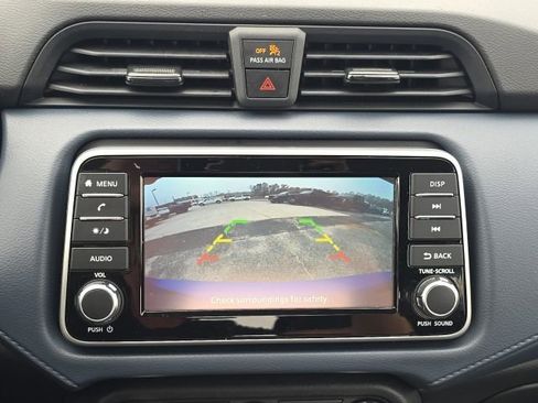 Used 2024 Nissan Versa SV w/ Trunk Package image 26