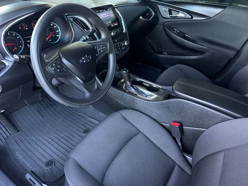 Used 2019 Chevrolet Malibu LT image 10