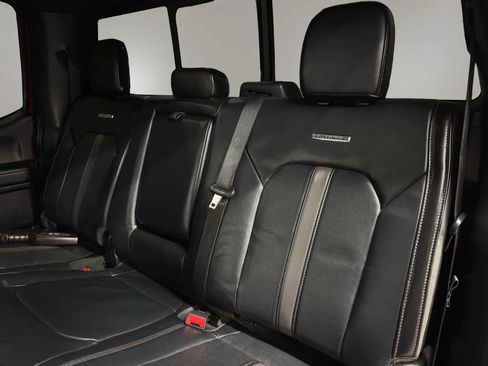 Used 2021 Ford F250 Platinum w/ FX4 Off-Road Package AWD/4WD image 13